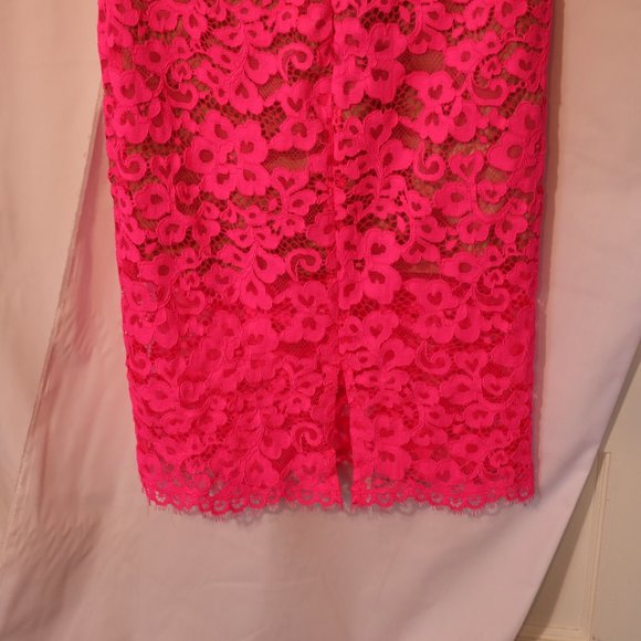 Trina Turk Bretta Pink Lace Skirt - Picture 2 of 4